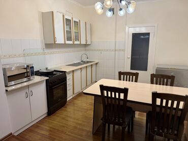 Долгосрочная аренда комнат: 80 м², С мебелью — 4