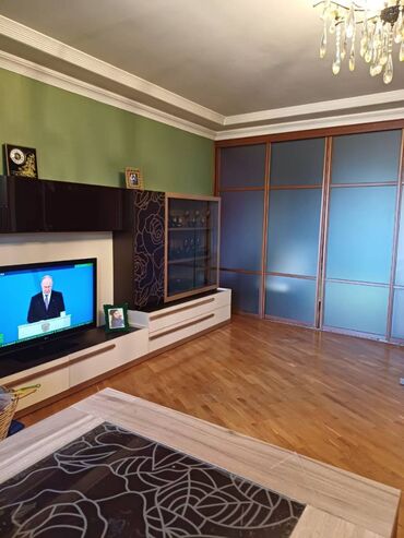 Yeni tikili: Bakı, 3 otaqlı, Köhnə tikili, m. 28 may, 70 kv. m