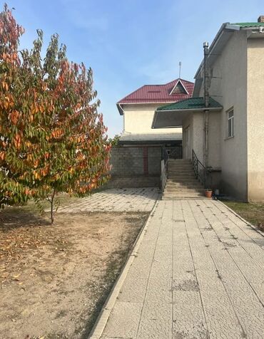 Продажа домов: Дом, 220 м², 9 комнат — 3