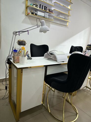 Salon, tibbi mebel dəsti: Premium salon mebeli və avadanlıqları komplekti Tərkib: - Pedikür — 8