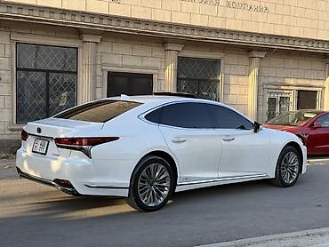 гоф 3: Lexus LS: 2018 г., 3.5 л, Гибрид, Седан — 6