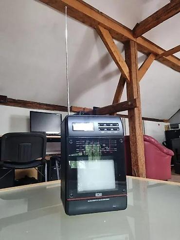 Antikviteti: STARI PORTABL CB TV SA RADIOM I SATOM ICE TV1005 | Zanimljiv stari — 4