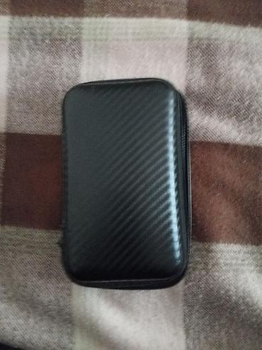 tablet 2 el: Portativ retro oyun konsolu Xüsusiyyətlər: - 4.0 düym HD ekran - 3.5 — 5