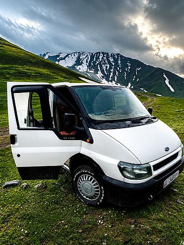 Ford: Ford Transit: 2001 г., 2 л, Механика, Дизель, Фургон — 2