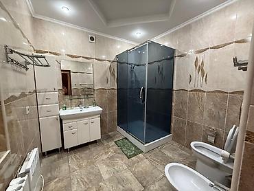 парк ататюрк: 🏡 Сдаётся 4-комнатная квартира на длительный срок 📍 Район: Парк — 7