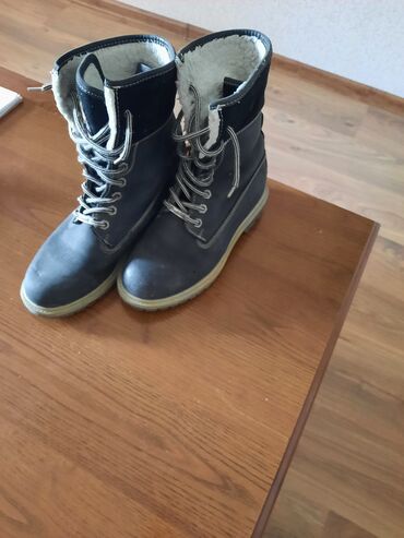 Tuflilər: Tuflilər, Burberry, Ölçü: 38, rəng - Qara, İşlənmiş — 9