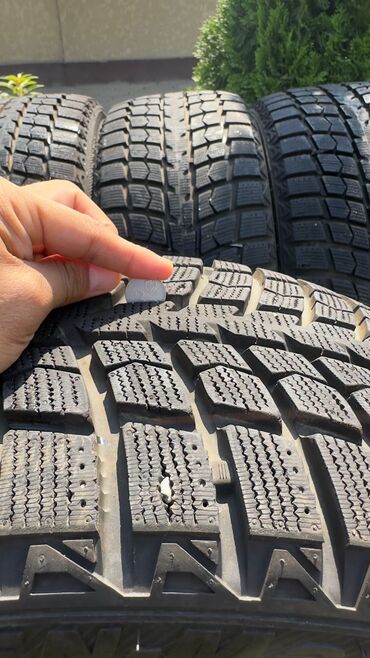 новые зимние шины: Продаю LingLong Green-Max Winter Ice 245/45 R18 Зима (липучка) В