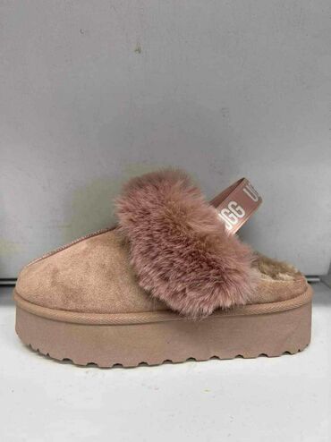 ugg papuče ženske: Ugg slippers