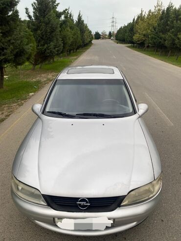 maşın tenti: Opel Vectra: 2 l | 1999 il 367000 km Sedan