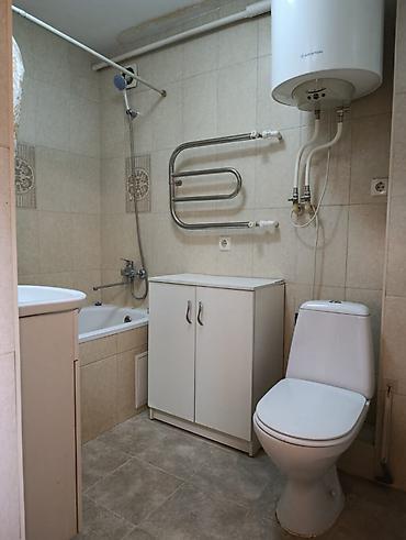 red centr: 2 комнаты, 45 м², ул. Московская / Уметалиева Индивидуалка, 1 этаж, Старый ремонт — 3