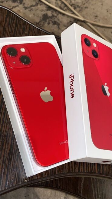 Apple iPhone: IPhone 13, Б/у, 128 ГБ, Красный, Защитное стекло, Чехол, Коробка, 85 %