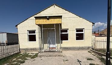Павильондорду сатуу: Имарат, 80 м² — 2
