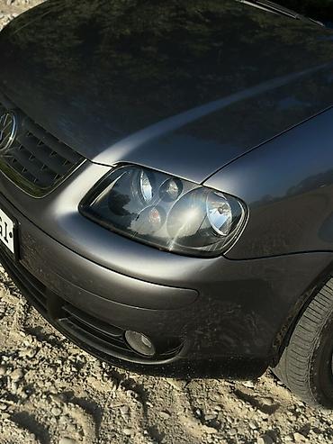 Voyah: Volkswagen Touran: 2004 г., 1.6 л, Автомат, Бензин — 3