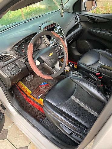 Chevrolet Spark: 2020 г., 1 л, Автомат, Бензин, Хетчбек — 9