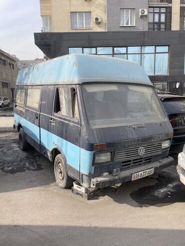 мини духовка: Volkswagen : 1990 г., 2.3 л, Механика, Дизель, Бус