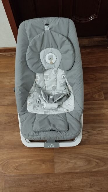 Детские шезлонги: Детский шезлонг кресло-качалка с вибрацией, работает с батареей, есть — 6