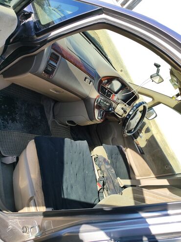 Honda: Honda Odyssey: 2001 г., 2.3 л, Типтроник, Бензин, Минивэн — 7