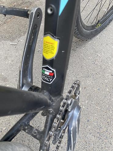 Dağ velosipedləri: Trinx hardtail dağ velosipedi Texniki xüsusiyyətlər: - Çərçivə: Trinx — 13