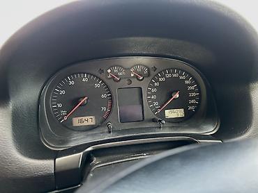 Volkswagen: Volkswagen Golf: 2000 г., 2 л, Автомат, Бензин, Хэтчбэк — 9