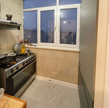 Продажа квартир: 4 комнаты, 79 м², 105 серия — 8