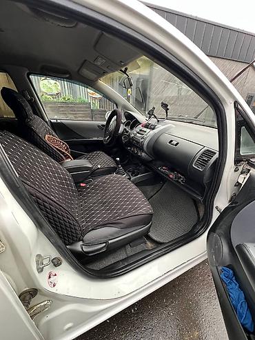 Honda: Honda Jazz: 2002 г., Хэтчбэк — 5