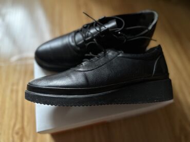 теплая обувь: Туфли кожаные турецкие новые