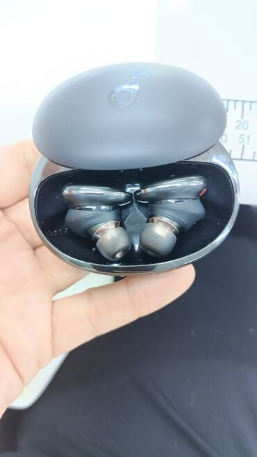 купить правый наушник airpods 2 бу: Беспроводные наушники-вкладыши Soundcore by Anker в компактном