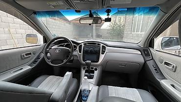 forester sg: Toyota — интерьер и оснащение салона - Просторный салон с двумя — 7