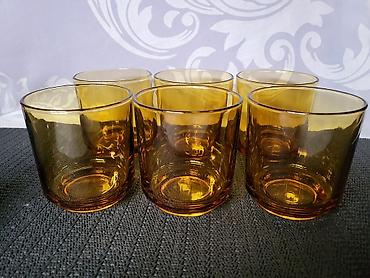 Čaše: Case amber nove univerzalne iz 70/80ih godina. Amber (cilibar) — 7