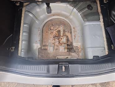 Honda: Honda Fit: 2003 г., 1.3 л, Автомат, Бензин, Хэтчбэк — 17