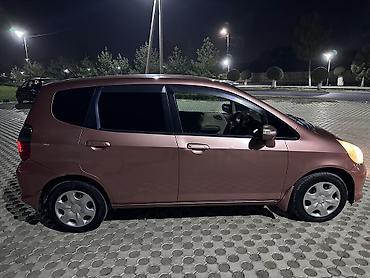 elantra 2017: Honda Fit: 2005 г., 1.3 л, Вариатор, Бензин, Хэтчбэк — 3