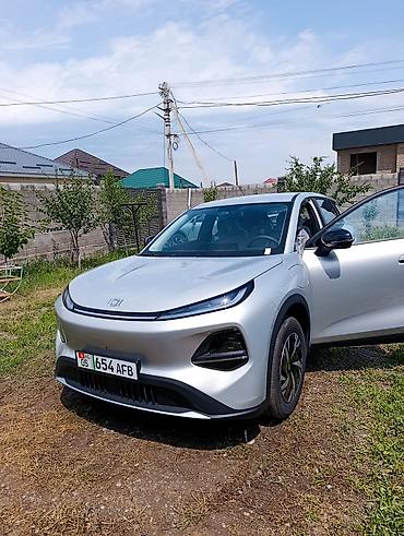sr group: Changan Qiyuan Q05: 2026 г., Робот, Электромобиль, Кроссовер — 2