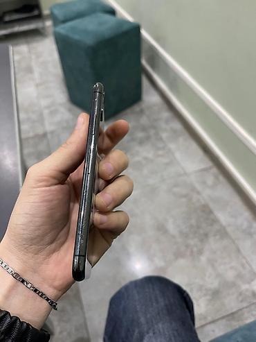 Apple iPhone: IPhone Xs, 256 GB, Qara, Face ID — 9