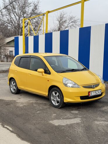 вкуп машины: Honda Fit: 2004 г., 1.5 л, Механика, Бензин, Хетчбек