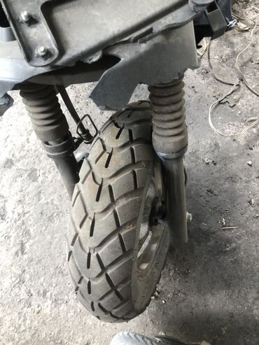продаю аварийное авто: ПРОДАЮ СКУТЕР МИНИ ТАНК✅ От компании- gst Передние и задние колеса