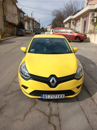 Transport: Renault Clio: 1.2 l | 2018 year | 98000 km. Hatchback