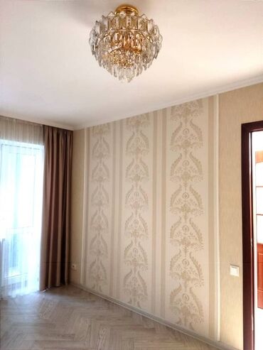 недвижимость в новопокровке: 1 комната, 34 м², Хрущевка, 4 этаж, Евроремонт