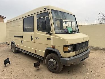 20 тонна: Легкий грузовик, Mercedes-Benz, Дубль, 3 т, Б/у — 2