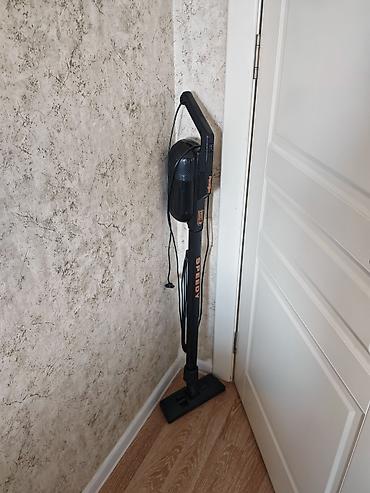 tozsoran işlənmiş: Yeni alınıb. Çox yaxşı tozsorandır. 2 başlığı var. Ünvan: Xırdalan — 1