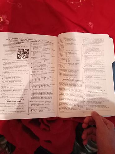 Testlər: İngls dili test toplusu satılır 1ci hisse 2025 kitabı yenidir hec — 6