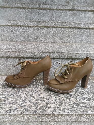 labrador zenska obuca: Ankle boots, 39