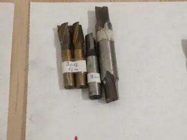 Ostali uređaji: Glodalo 12mm, 13mm, 13,5mm Glodalo sa dimenzijama mm, pogodno za — 3