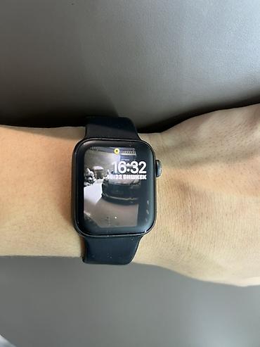 apple watch charger: В идеальном состояние акб 81% память 32 торг имеется Смарт‑часы в — 5