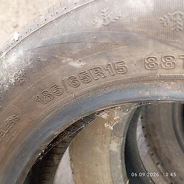 6 139: Зимние шины 185/65 R15 88T, бескамерные. - Тип: зимние (на боковине — 1