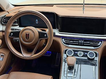 FAW: FAW : 2020 г., 3 л, Автомат, Бензин, Седан — 10