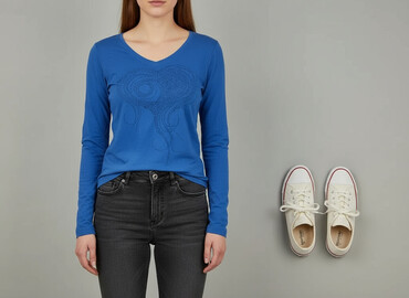 nyc t shirty: Carry, Women`s T-shirt, size S