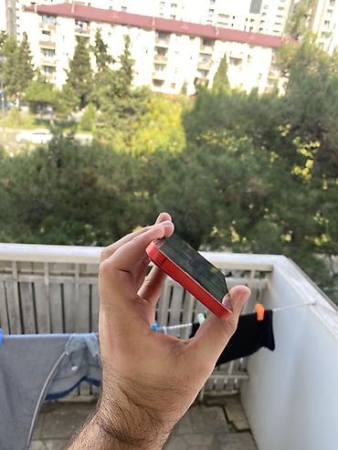 iphone tecili: IPhone 13, 256 GB, Qırmızı — 8