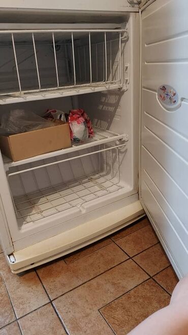холодильник бу каракол: Морозильник