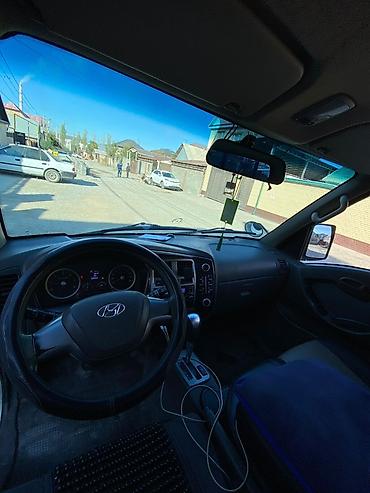1000: Hyundai Porter II бортовой малотоннажный грузовик - Компоновка — 9