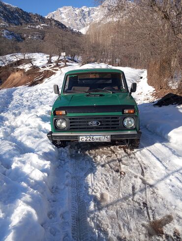 ваз 2111: ВАЗ (ЛАДА) 4x4 Нива: 1988 г., 0.6 л, Механика, Бензин, Внедорожник